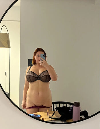 Full leaked Sliceofsalami private onlyfans photo