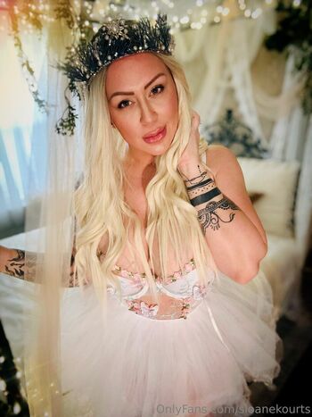 Full leaked Sloanekourts private onlyfans photo