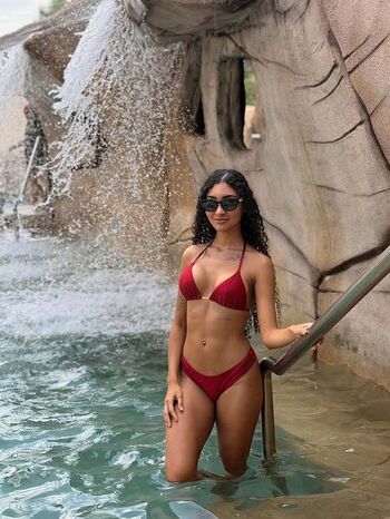 Full leaked Slut belo private onlyfans photo