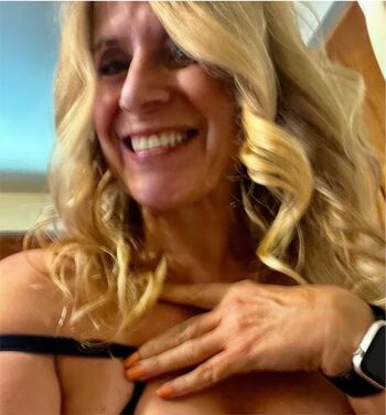Smilingblonde
