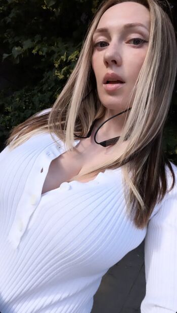 Full leaked Smirka private onlyfans photo