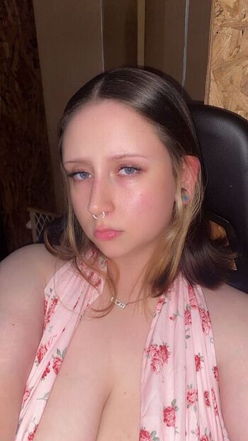 Full leaked Snowbunny teens private onlyfans photo
