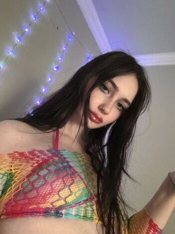 Full leaked Snuzu private onlyfans photo