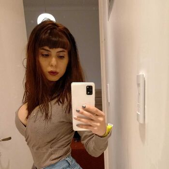 Full leaked Sofia alien private onlyfans photo