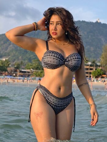 Full leaked Sofia ansari private onlyfans photo