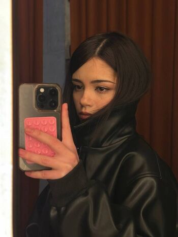 Sofia Chernasova / chernasova.sofia / soniachrn / Чернасова Софія