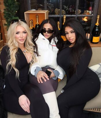 Full leaked Sofia deroian page private onlyfans photo