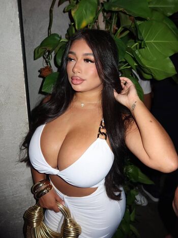 Full leaked Sofia deroian private onlyfans photo