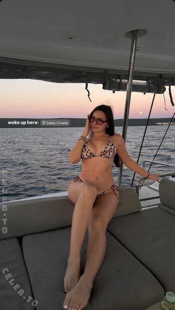 Full leaked Sofia reise private onlyfans photo