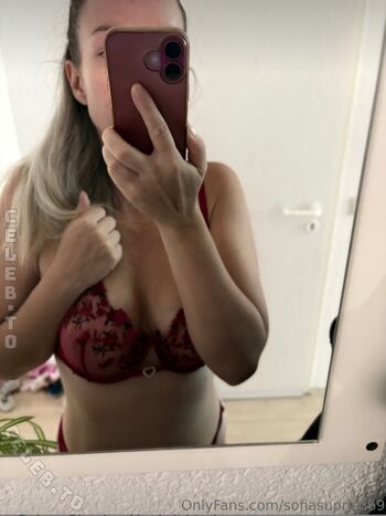 Full leaked Sofiasuprisd private onlyfans photo
