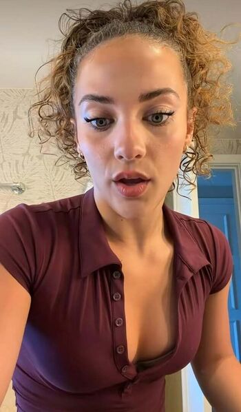 Full leaked Sofie dossi private onlyfans photo