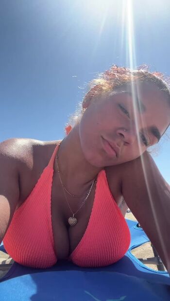 Full leaked Sofussy private onlyfans photo