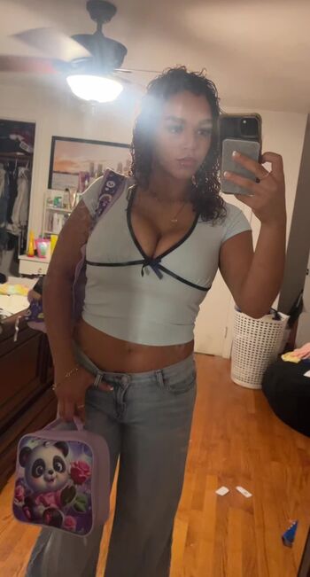 Full leaked Sofussy private onlyfans photo