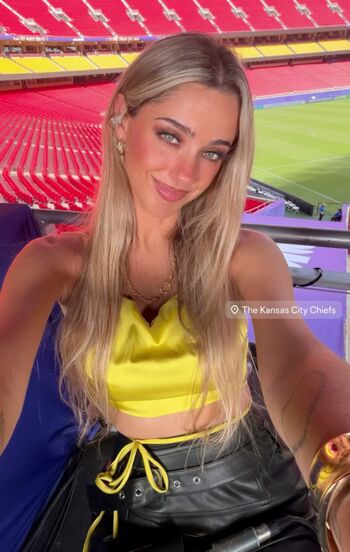 Full leaked Sol rivas page private onlyfans photo