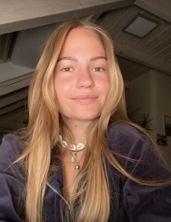Full leaked Solunamalou private onlyfans photo