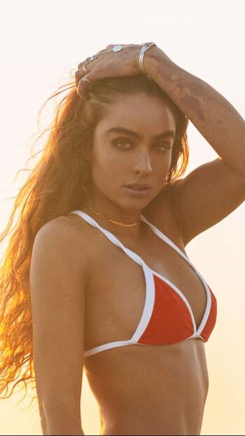 Sommer Ray