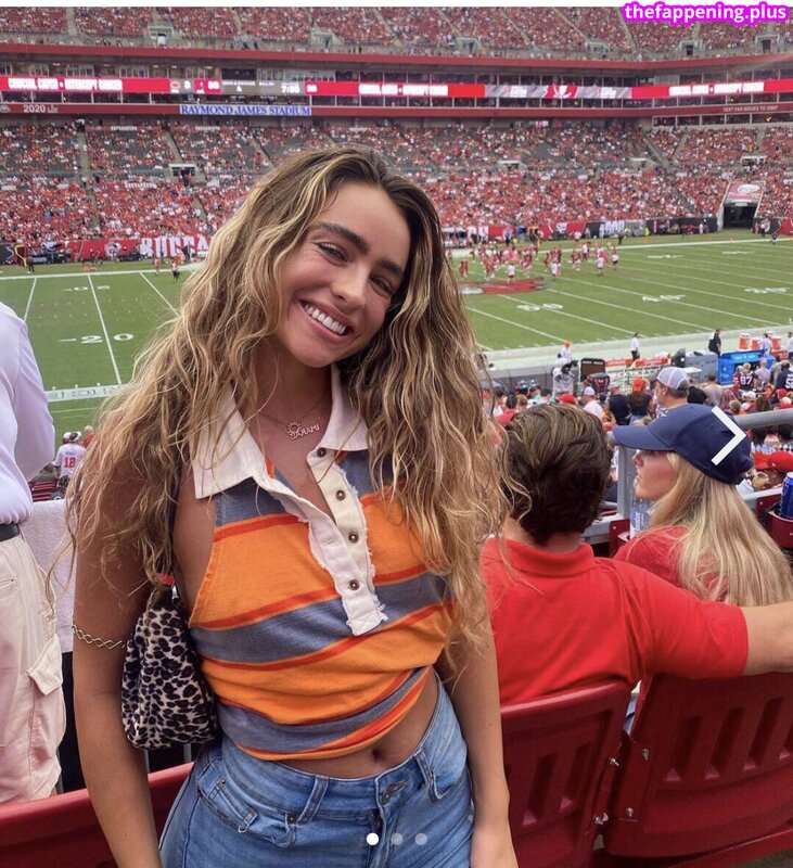 Sommer Ray