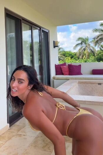 Full leaked Sommer ray private onlyfans photo