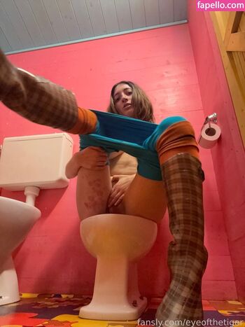Full leaked Sondaspaziale private onlyfans photo