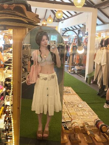 Full leaked Song yuqi page private onlyfans photo