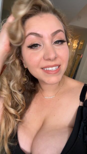 Full leaked Sonya maya page private onlyfans photo