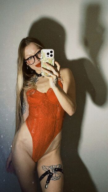 Full leaked Sonya star private onlyfans photo