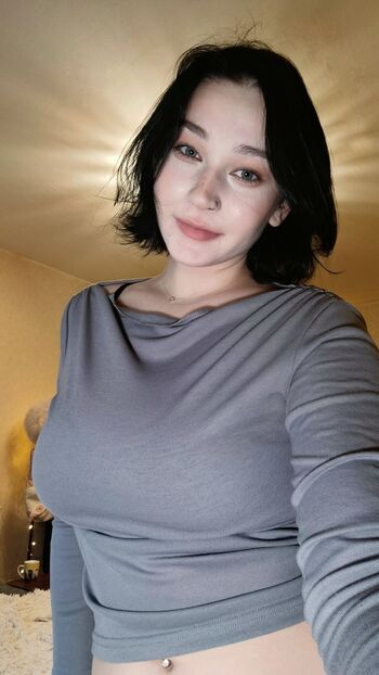 Full leaked Sonyaployka private onlyfans photo