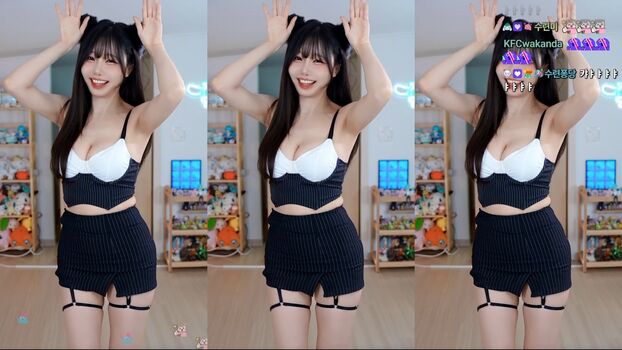 Full leaked Sooflower page private onlyfans photo