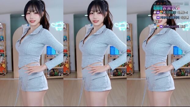 Full leaked Sooflower private onlyfans photo