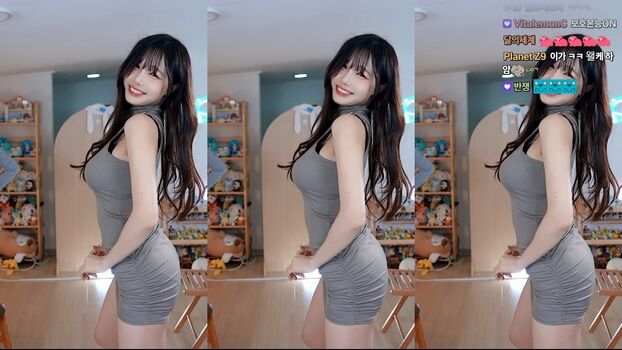 Full leaked Sooflower page private onlyfans photo