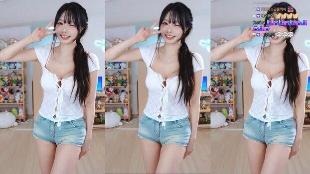 Full leaked Sooflower private onlyfans photo