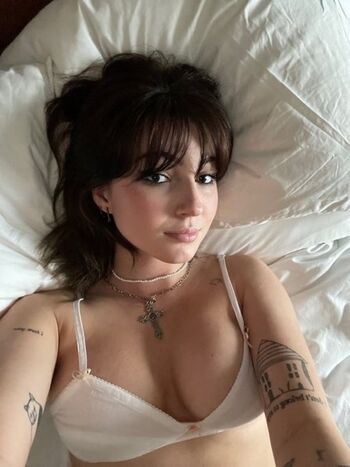 Full leaked Soph private onlyfans photo