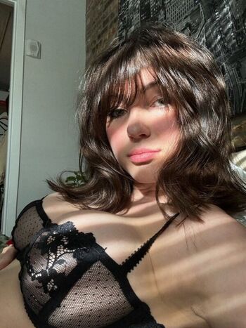 Full leaked Soph private onlyfans photo