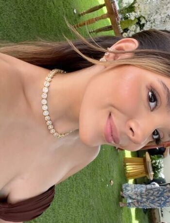 Full leaked Sophia bissexual private onlyfans photo