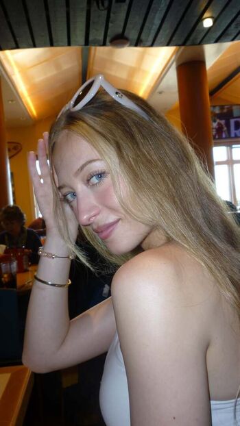 Full leaked Sophia diamond page private onlyfans photo