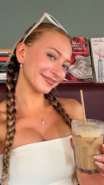Full leaked Sophia diamond  page private onlyfans photo