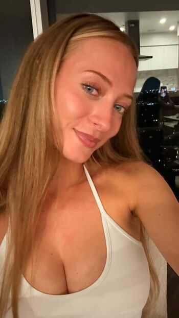 Full leaked Sophia ilysm private onlyfans photo