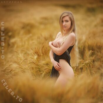 Full leaked Sophia modelgallery page private onlyfans photo