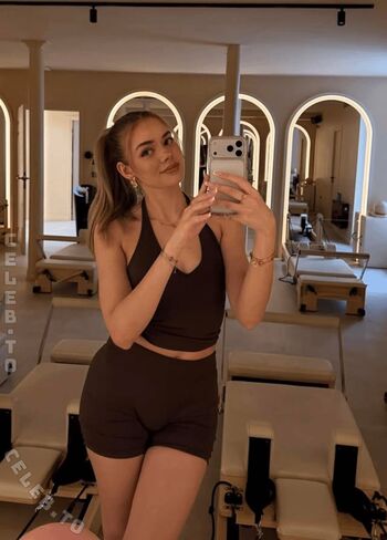 Full leaked Sophia xs private onlyfans photo