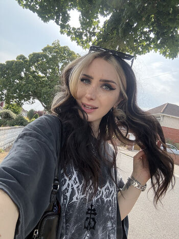 Full leaked Sophie burrell page private onlyfans photo