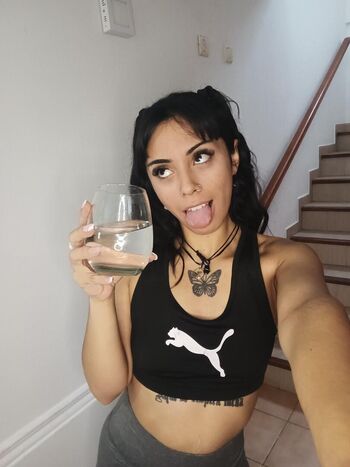 Full leaked Sophie cherry page private onlyfans photo