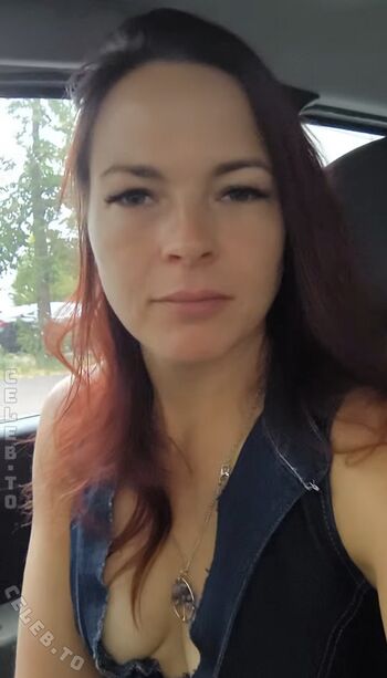Full leaked Sophie lankovits private onlyfans photo