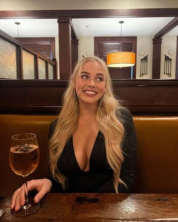 Full leaked Sophie riedemann page private onlyfans photo