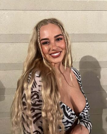 Full leaked Sophie riedemann private onlyfans photo