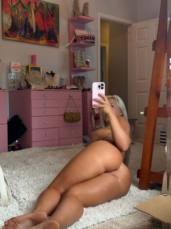 Full leaked Sophie swaney private onlyfans photo