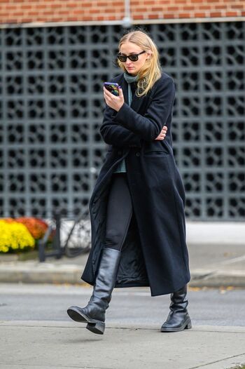 Full leaked Sophie turner private onlyfans photo