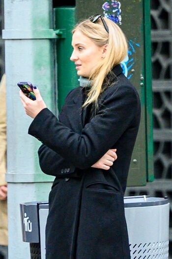 Full leaked Sophie turner private onlyfans photo