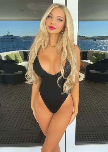 Full leaked Sophiesaint page private onlyfans photo