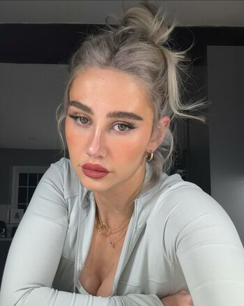 Full leaked Sophiesnazz private onlyfans photo