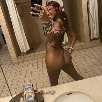 Full leaked Soultry noir private onlyfans photo